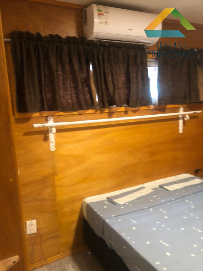 Casa ID.338 - SE  ALQUILA CASA CONTENEDOR CHACRAS DEL PINAR