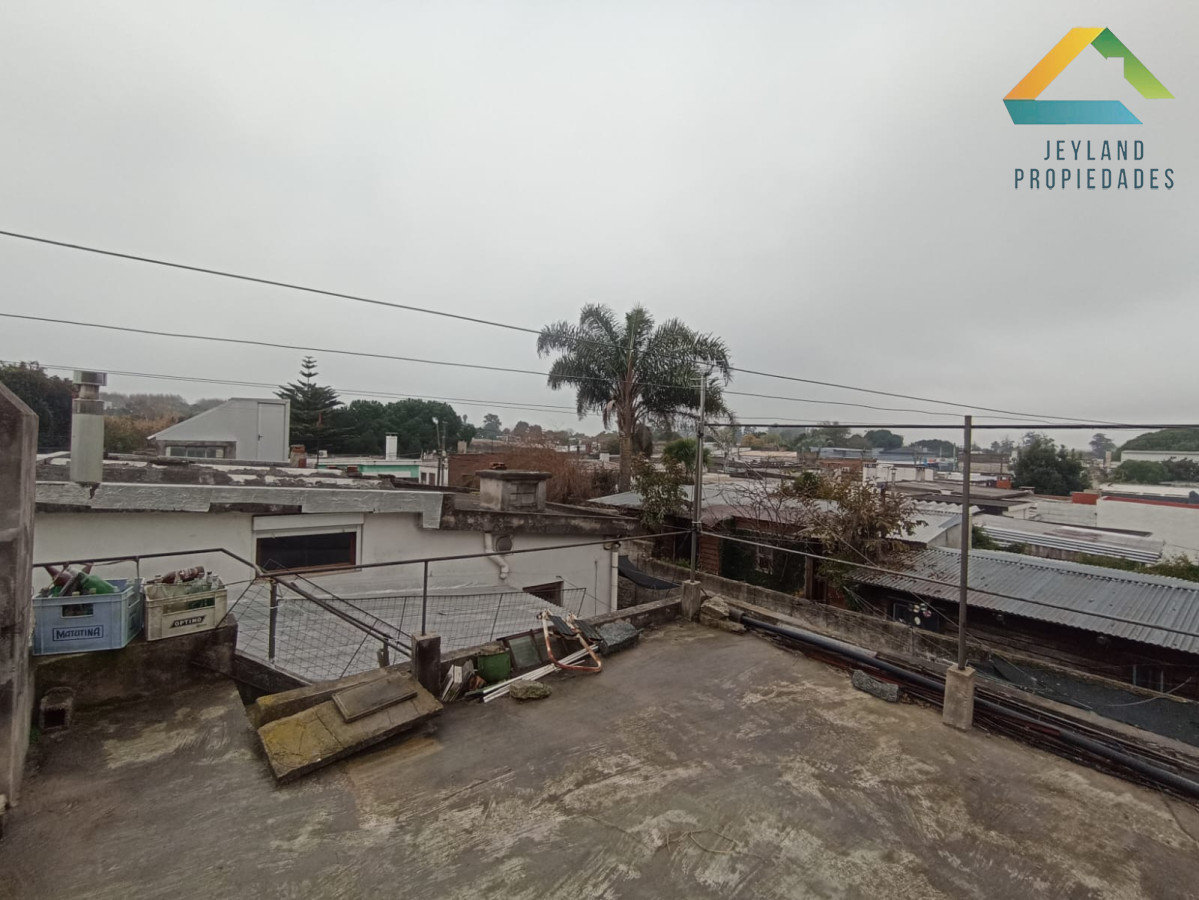 Casa ID.193 - SE VENDE CASA MAS APTO SAN CARLOS