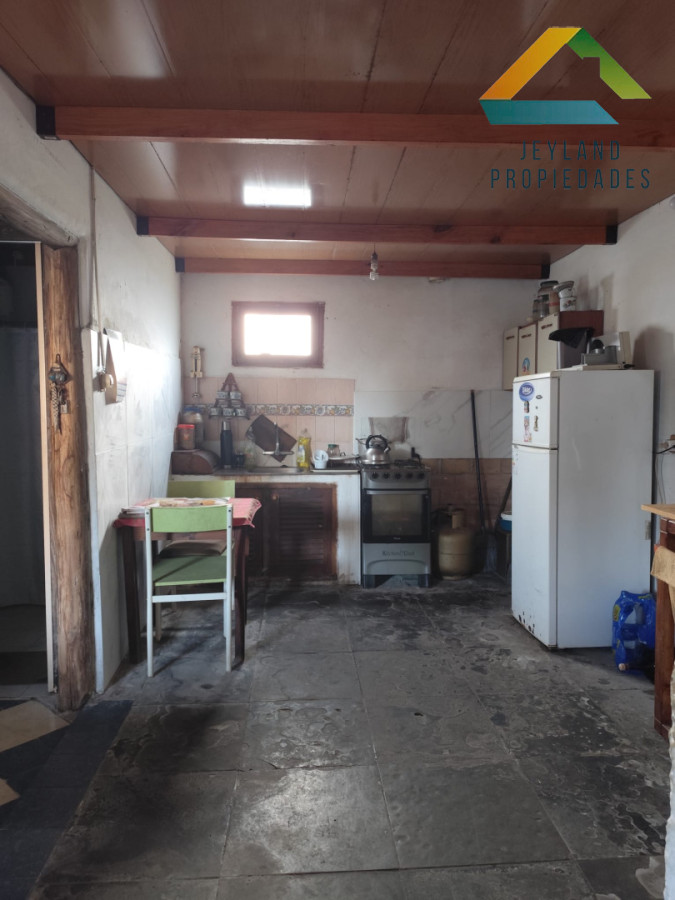 Casa ID.347 - SE VENDEN 2 CASA EN UN MISMO PADRON SAN CARLOS