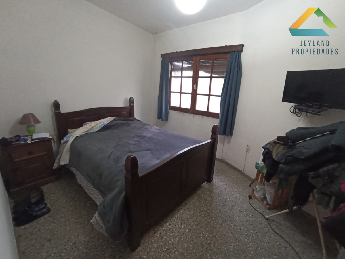 Casa ID.193 - SE VENDE CASA MAS APTO SAN CARLOS