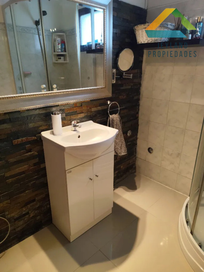 Casa ID.347 - SE VENDEN 2 CASA EN UN MISMO PADRON SAN CARLOS