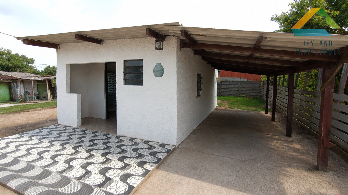 Casa ID.185 - SE VENDE PROPIEDAD EN BARRA DEL CHUY PUIMAYEN PARADA 18