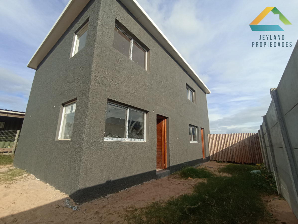 Casa ID.109 - SE VENDEN 2 APARTAMENTOS EN ALTOS DE LA LAGUNA