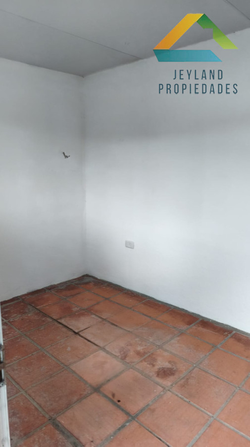 Casa ID.563 - SE VENDE CASA EN CENTRO DE SAN CARLOS - APTA PARA BANCO