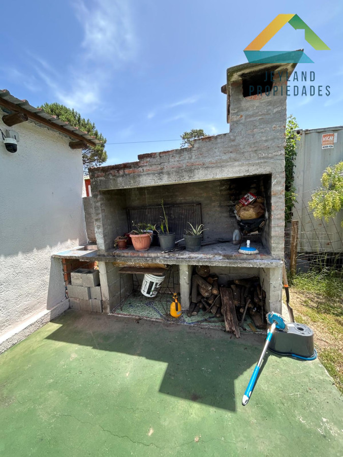 Casa ID.304 - SE VENDE CASA EN PIRAPOLIS 