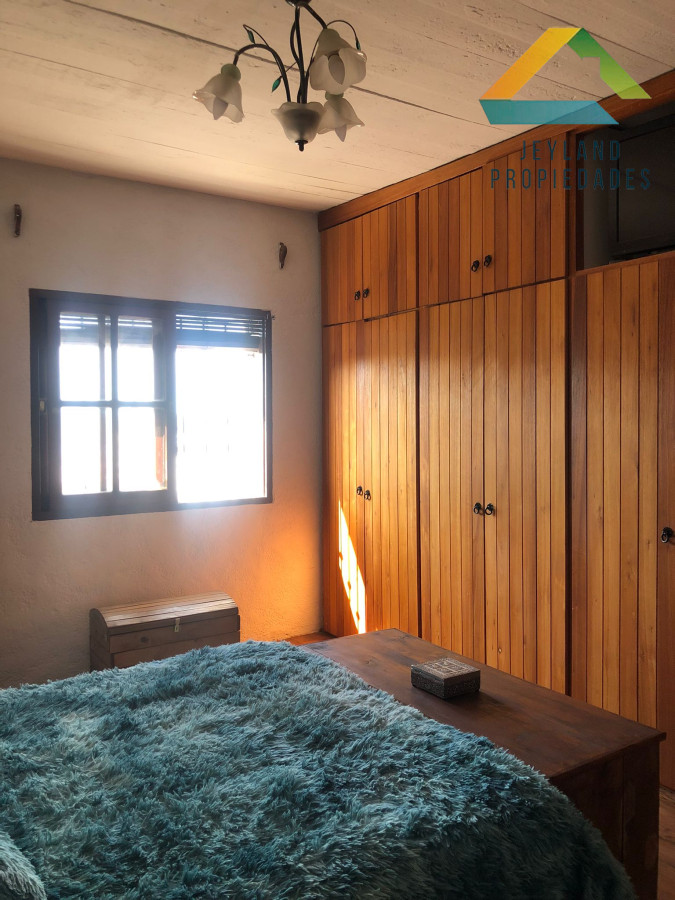 Casa ID.254 - SE VENDE CASA CENTRICA EN SAN CARLOS 