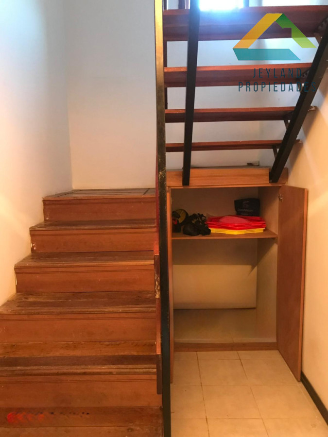 Casa ID.549 - SE VENDE VIVIENDA COVISANCAR 1, DE 3 DORMITORIOS SAN CARLOS 