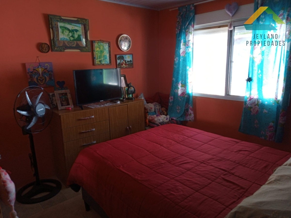 Casa ID.382 - SE EVENDE CASA EN BARRA DEL CHUI