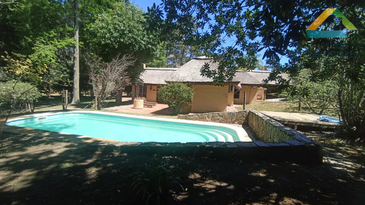 Casa ID.300 - SE ALQUILA ANUAL O TEMPORADA CASA EN PIEDRAS DEL CHILENO