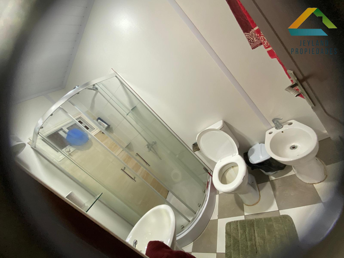 Casa ID.129 - SE VENDE CASA  3 DORMITORIOS EN BALNEARIO LA ESMERALDA