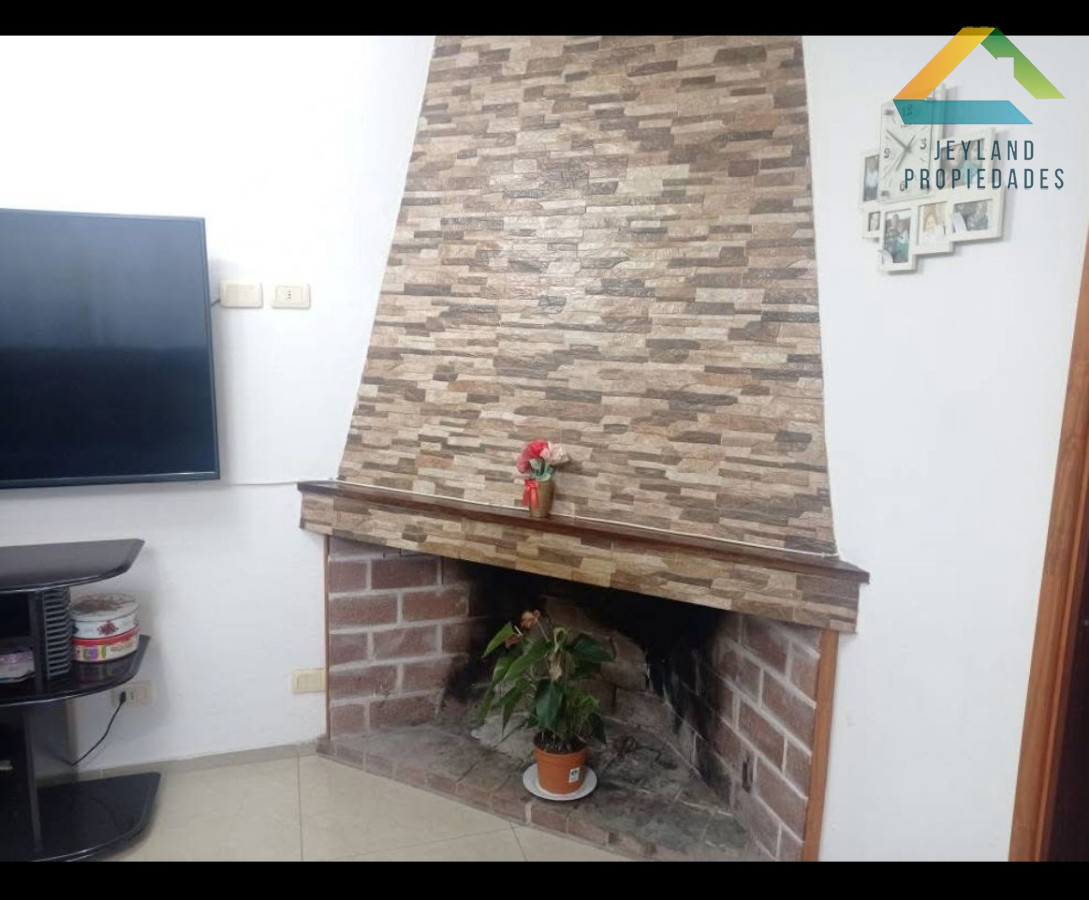 Casa ID.103 - SE VENDE CASA DE 1 DORMITORIO