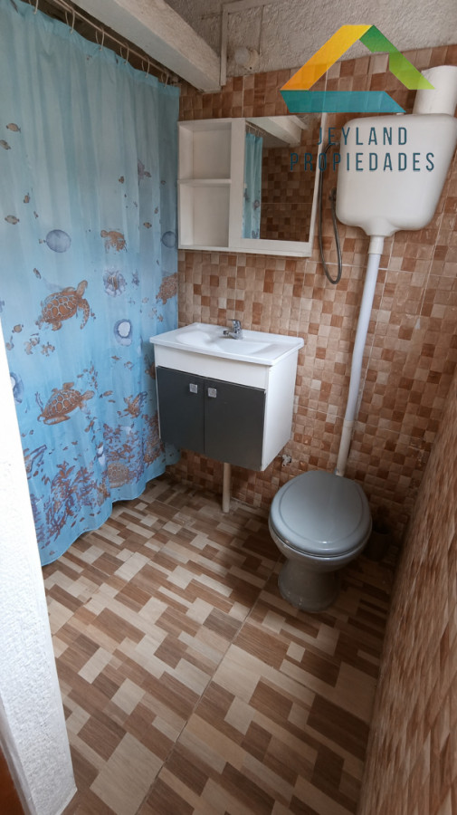 Casa ID.185 - SE VENDE PROPIEDAD EN BARRA DEL CHUY PUIMAYEN PARADA 18