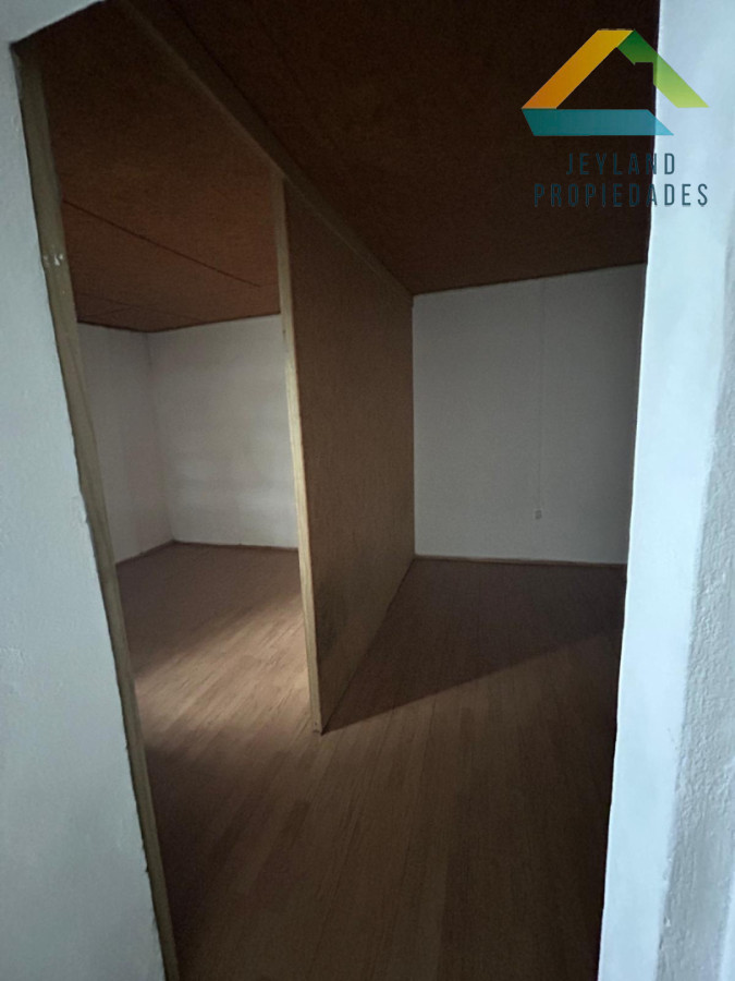 Casa ID.438 - SE VENDE CASA DE 2 DORMITORIOS 