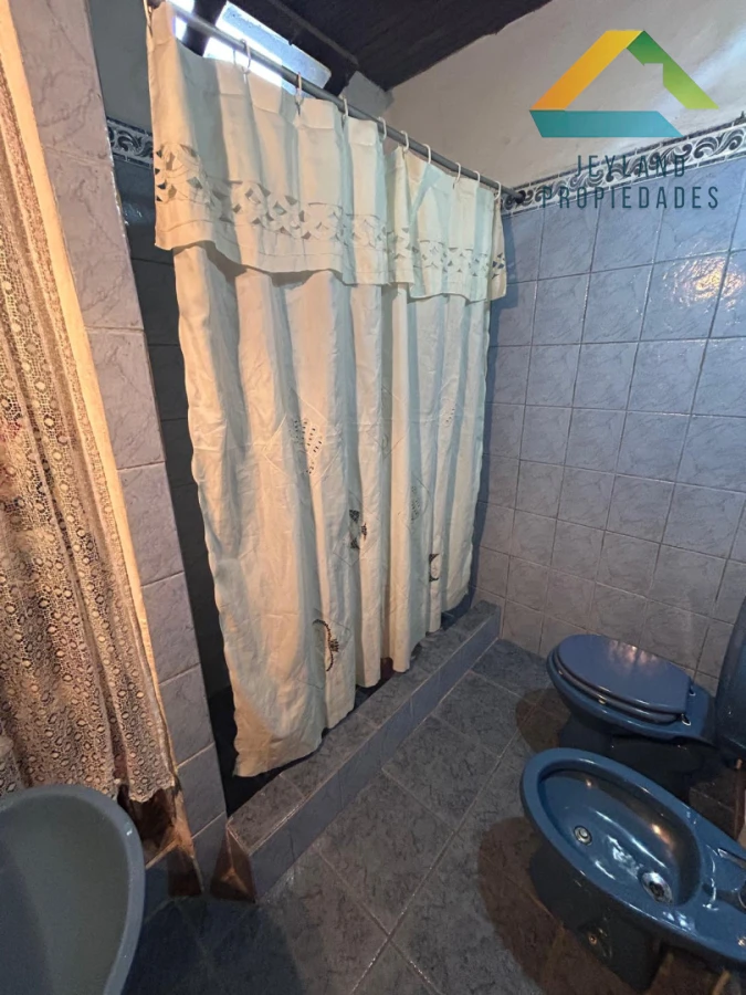 Casa ID.477 - SE VENDE CASA 2 DORMITORIOS BARRIO LA ESTACION 