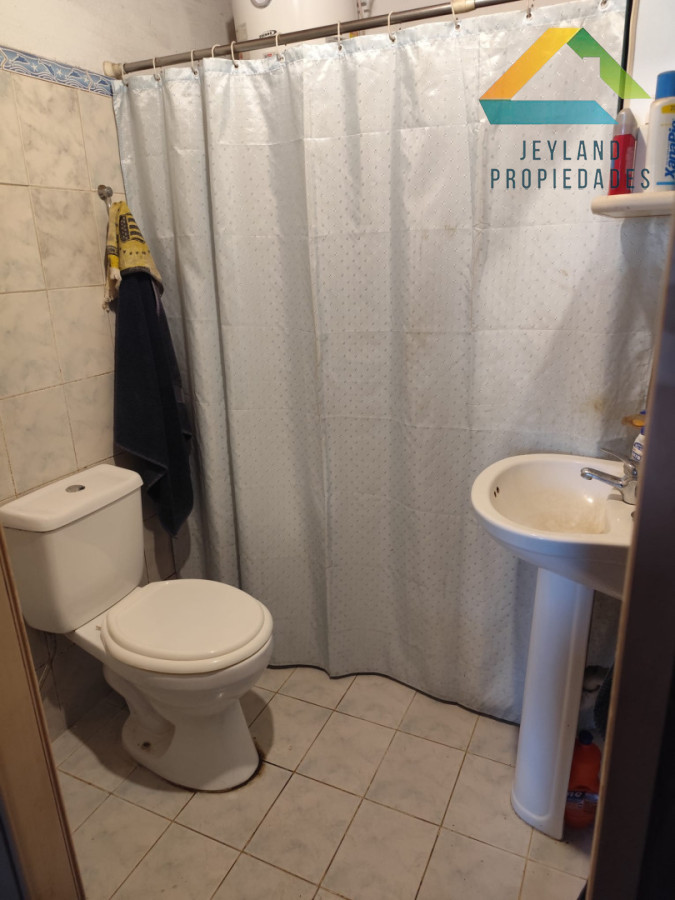 Casa ID.347 - SE VENDEN 2 CASA EN UN MISMO PADRON SAN CARLOS