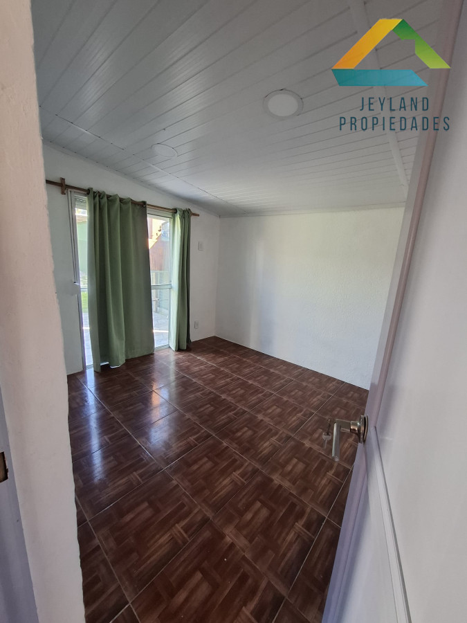 Casa ID.209 - SE VENDE CASA EN PIRIAPOLIS 