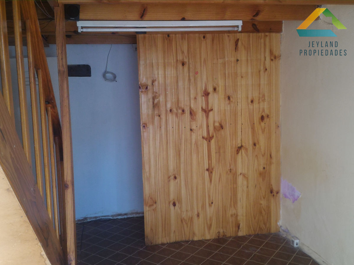 Casa ID.1 - SE VENDE OPORTUNIDAD APTOS Y LOCALES 25 DE MAYO CENTRO MALDONADO