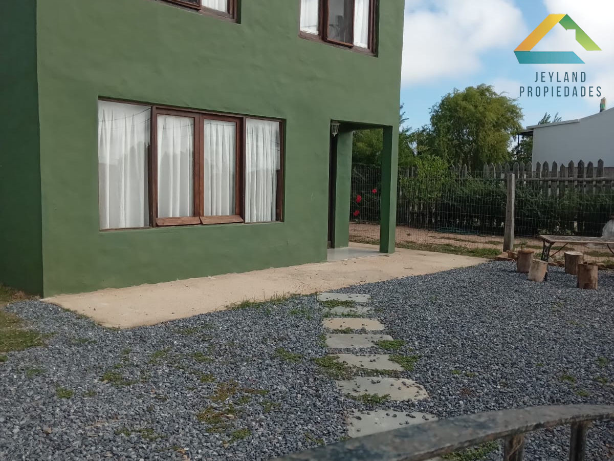 Casa ID.30 - SE VENDE EXCELENTE CASA 3 DORM 2 BAÑOS EN EL TESORO 