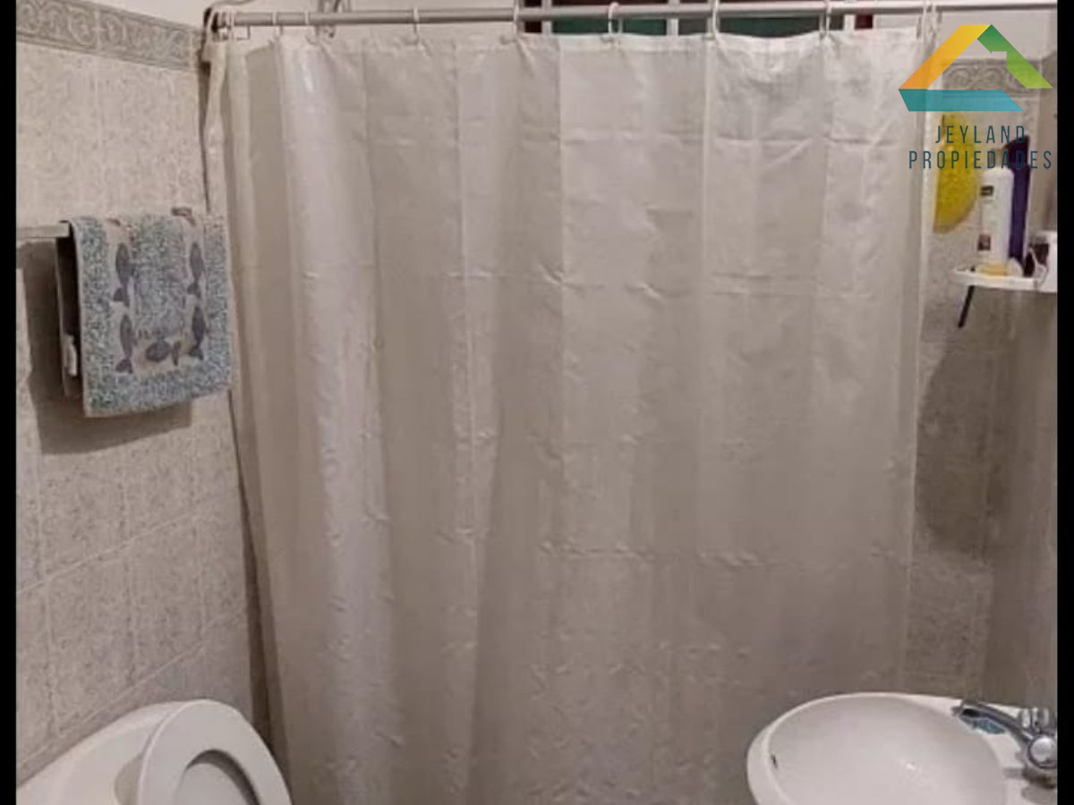 Casa ID.48 - SE VENDE CASA EN EL DEPRTAMENTO DE ROCHA BALNEARIO LA ESMERALDA