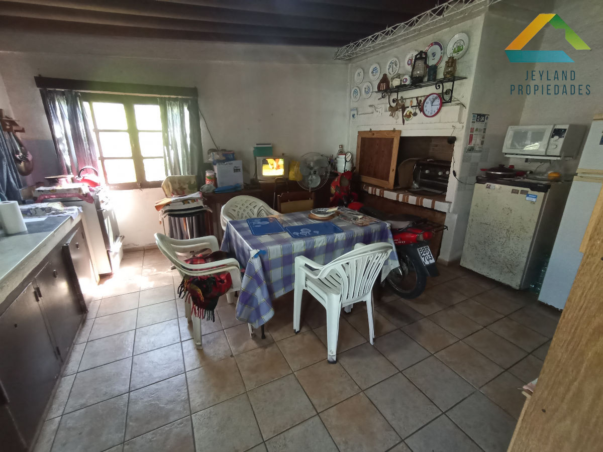 Casa ID.54 - SE VENDE CASA AMPLIA 3 DORMITORIOS CENTRO MALDONADO