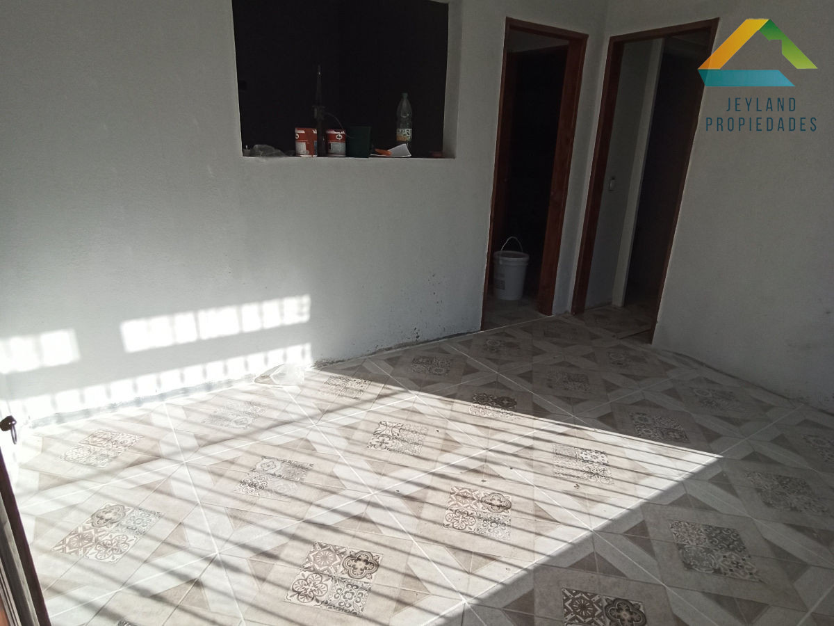 Casa ID.5 - SE VENDE CASA AMPLIA CON OFICINA AL FRENTE CENTRO DE MALDONADO