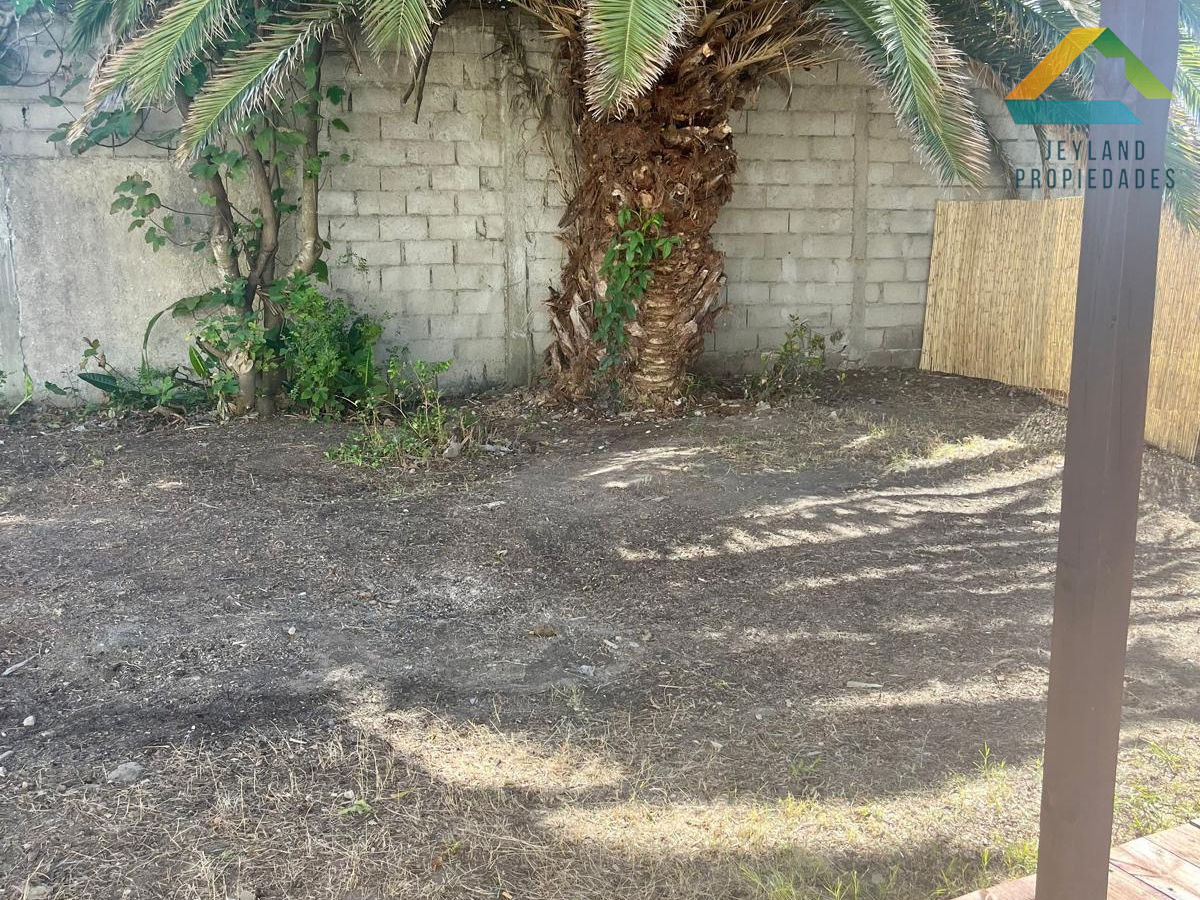 Casa ID.76 - SE VENDE CASA  4 DORMITORIOS EN BARRIO PERLITA MALDONADO