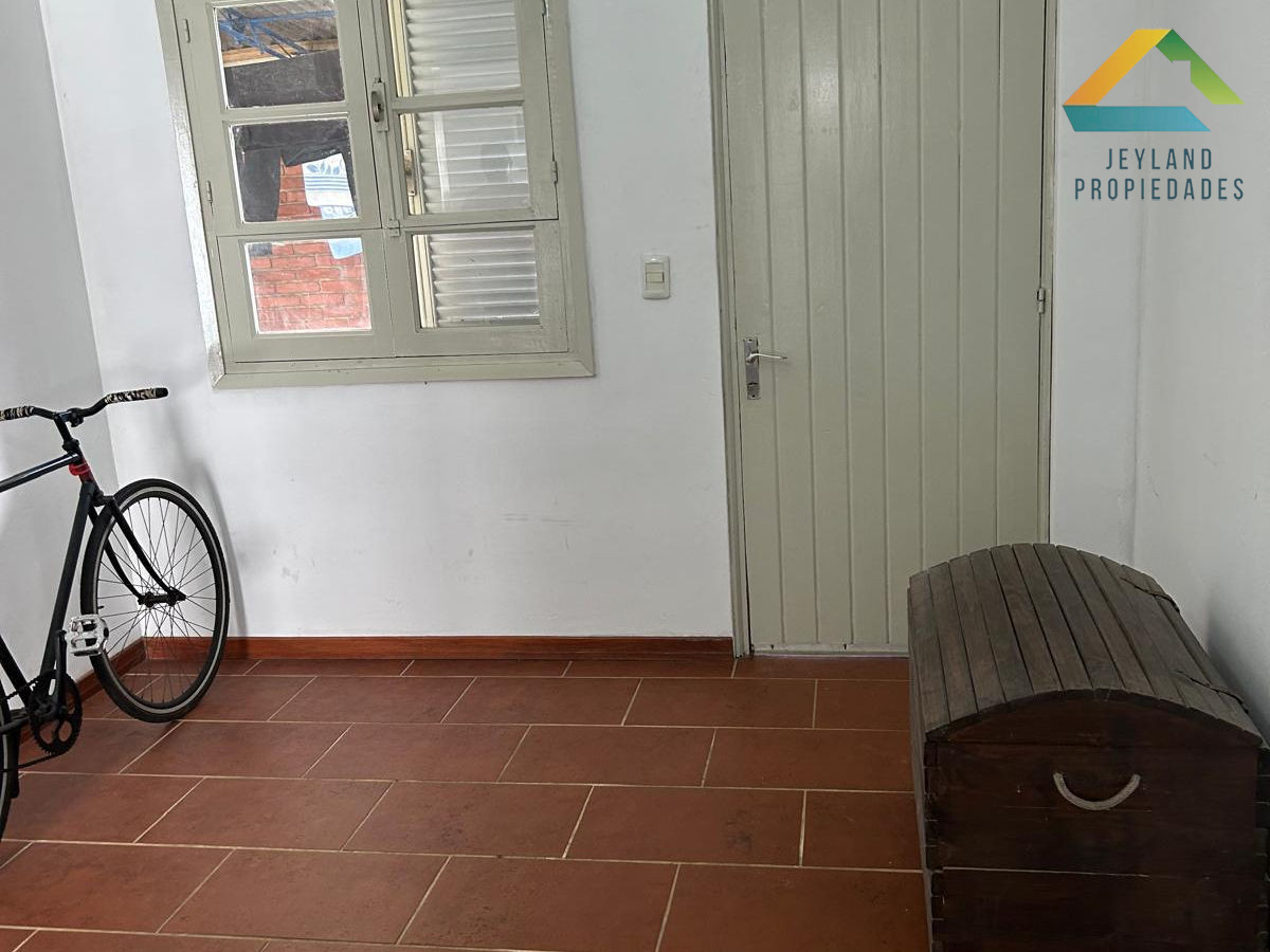 Casa ID.92 - SE VENDE O ALQUILA CASA PH 2 DORM PARADA 5 PUNTA DEL ESTE