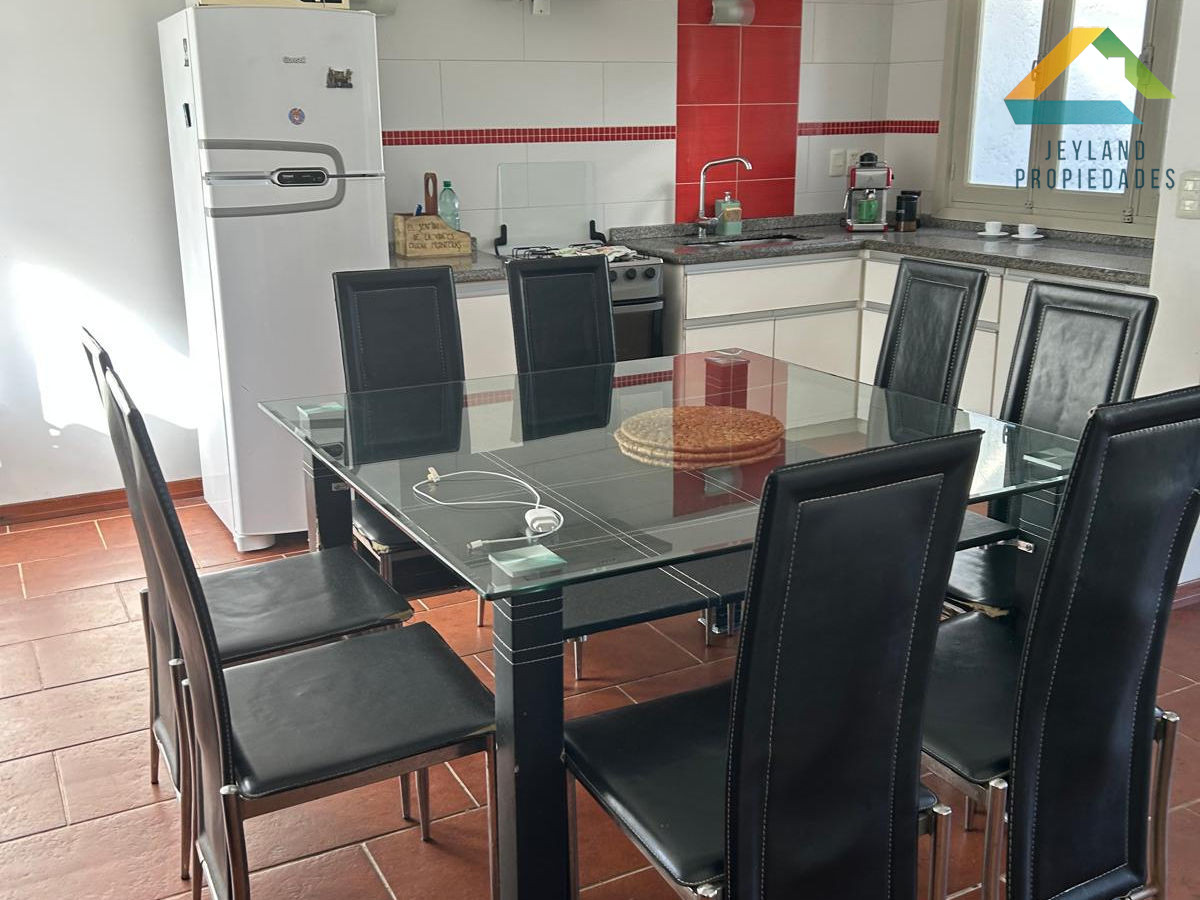 Casa ID.92 - SE VENDE O ALQUILA CASA PH 2 DORM PARADA 5 PUNTA DEL ESTE