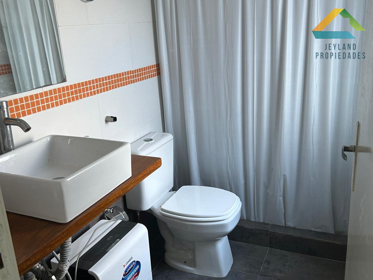 Casa ID.92 - SE VENDE O ALQUILA CASA PH 2 DORM PARADA 5 PUNTA DEL ESTE