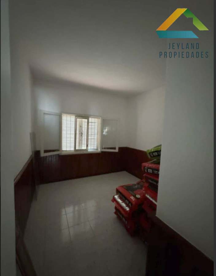 Casa ID.96 - SE VENDE CASA 3 DORMITORIOS BARRIO ODIZZIO