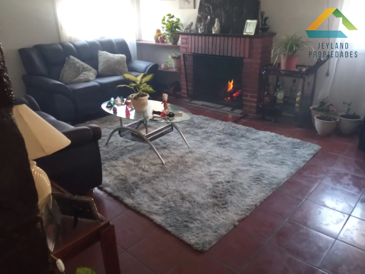 Casa ID.530 - SE VENDE CASA 4 DORMITORIOS CENTRO MALDONADO 