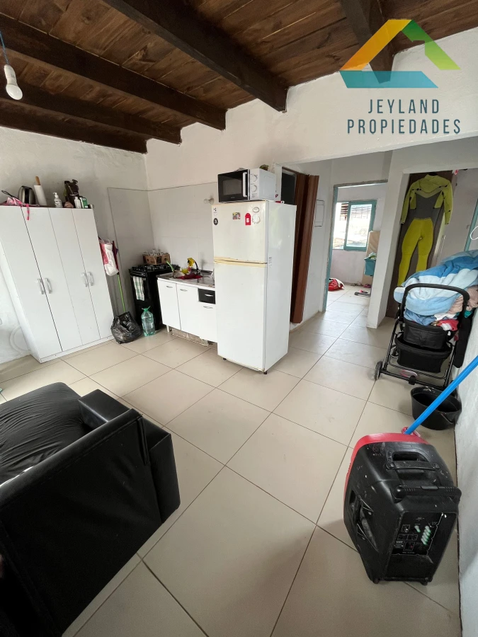 Casa ID.216 - SE VENDEN 3 PROPIEDADES EN UN MISMO PADRON