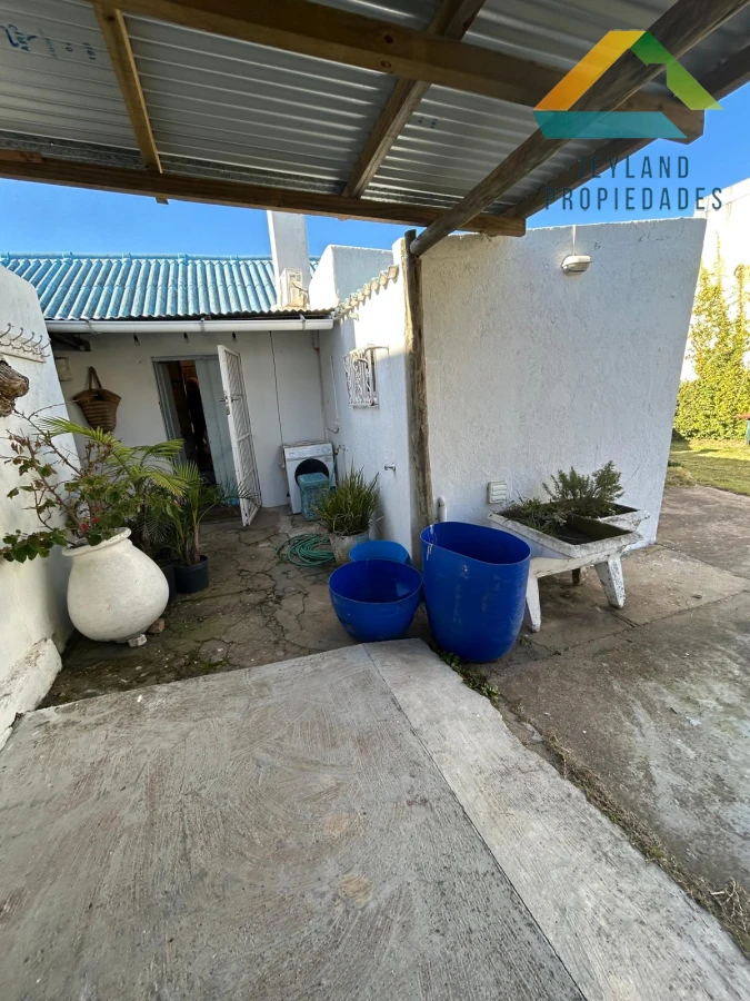 Casa ID.145 - SE VENDE CASA CON 2 DORMITORIOS EN MANANTIALES 