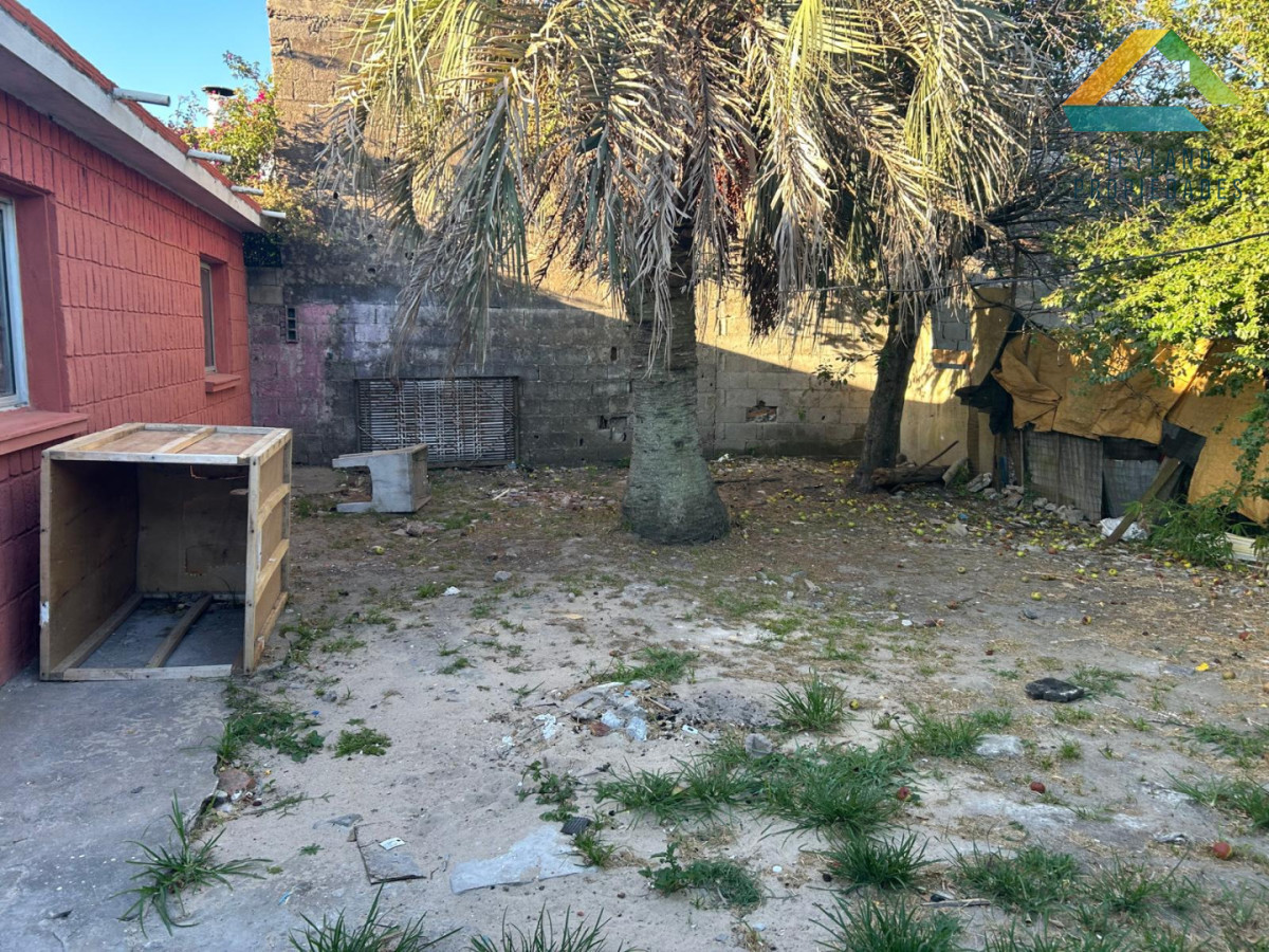 Casa ID.352 - SE VENDE CASA MAS 2 APTOS