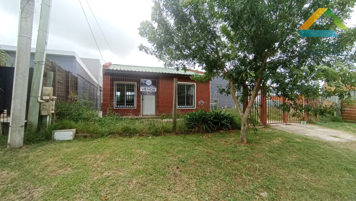 Casa ID.307 - SE VENDE CASA CON APARTAMENTO EN BARRIO MONTE HERMOSO