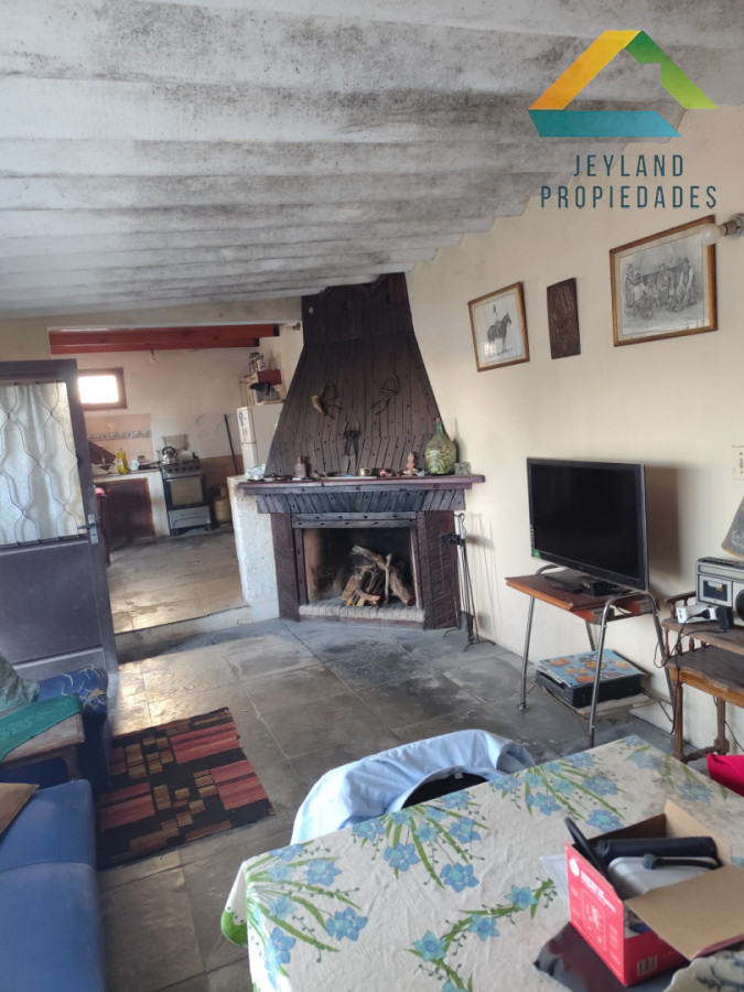 Casa ID.347 - SE VENDEN 2 CASA EN UN MISMO PADRON SAN CARLOS