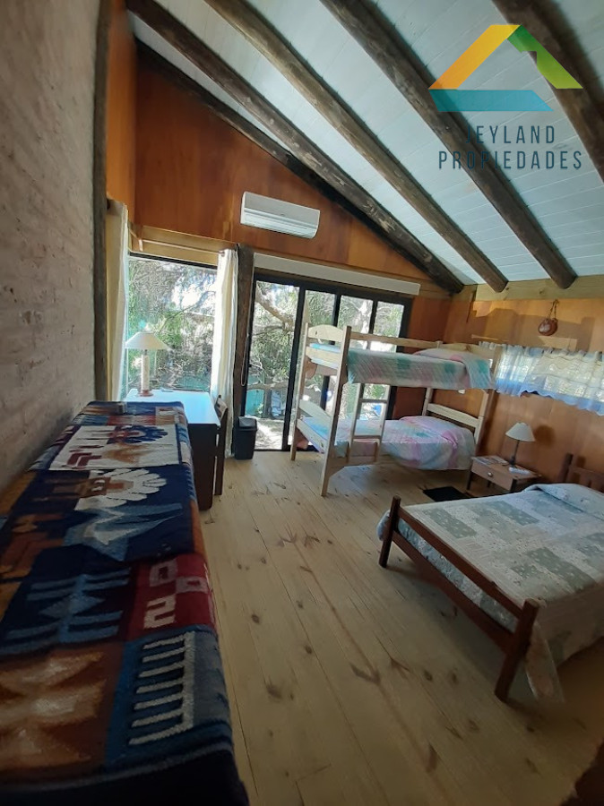 Casa ID.340 - SE ALQUILA CASA EN EL TESORO 