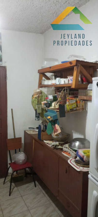 Casa ID.173 - SE VENDE CASA BARRIO BIARRITZ 