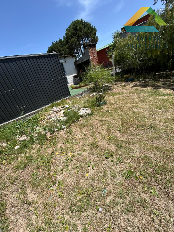 Casa ID.304 - SE VENDE CASA EN PIRAPOLIS 