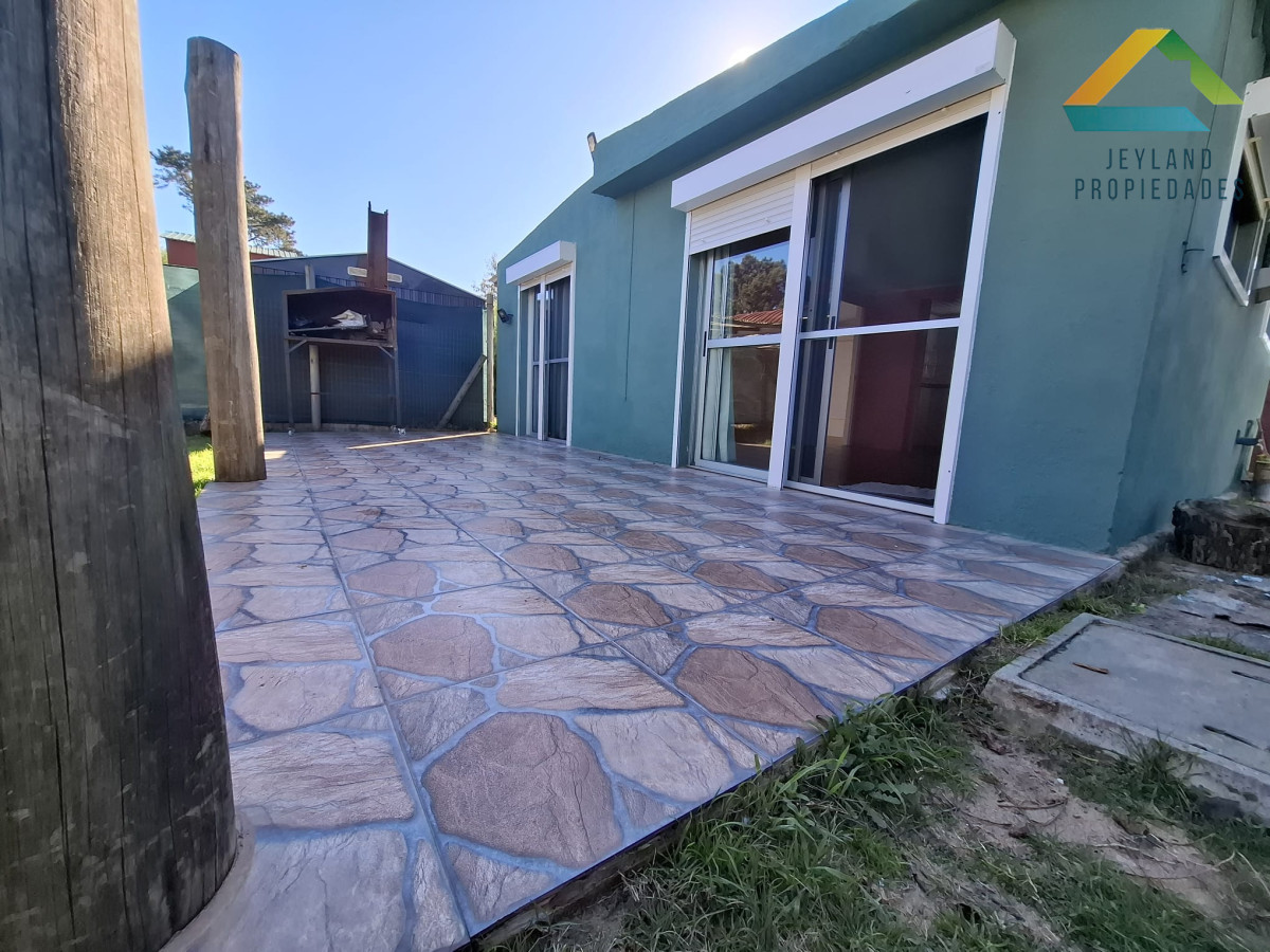 Casa ID.209 - SE VENDE CASA EN PIRIAPOLIS 