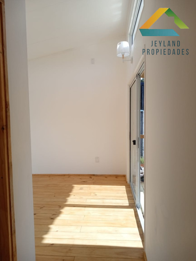 Casa ID.550 - SE ALQUILA CASA 1 DORMITORIO CANTERAS DE MARELLI