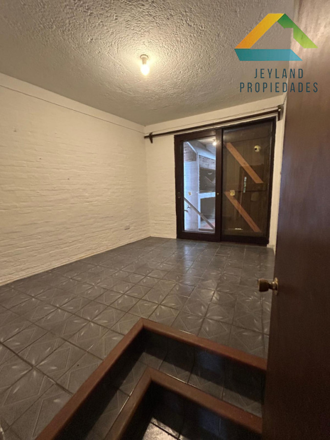 Casa ID.438 - SE VENDE CASA DE 2 DORMITORIOS 