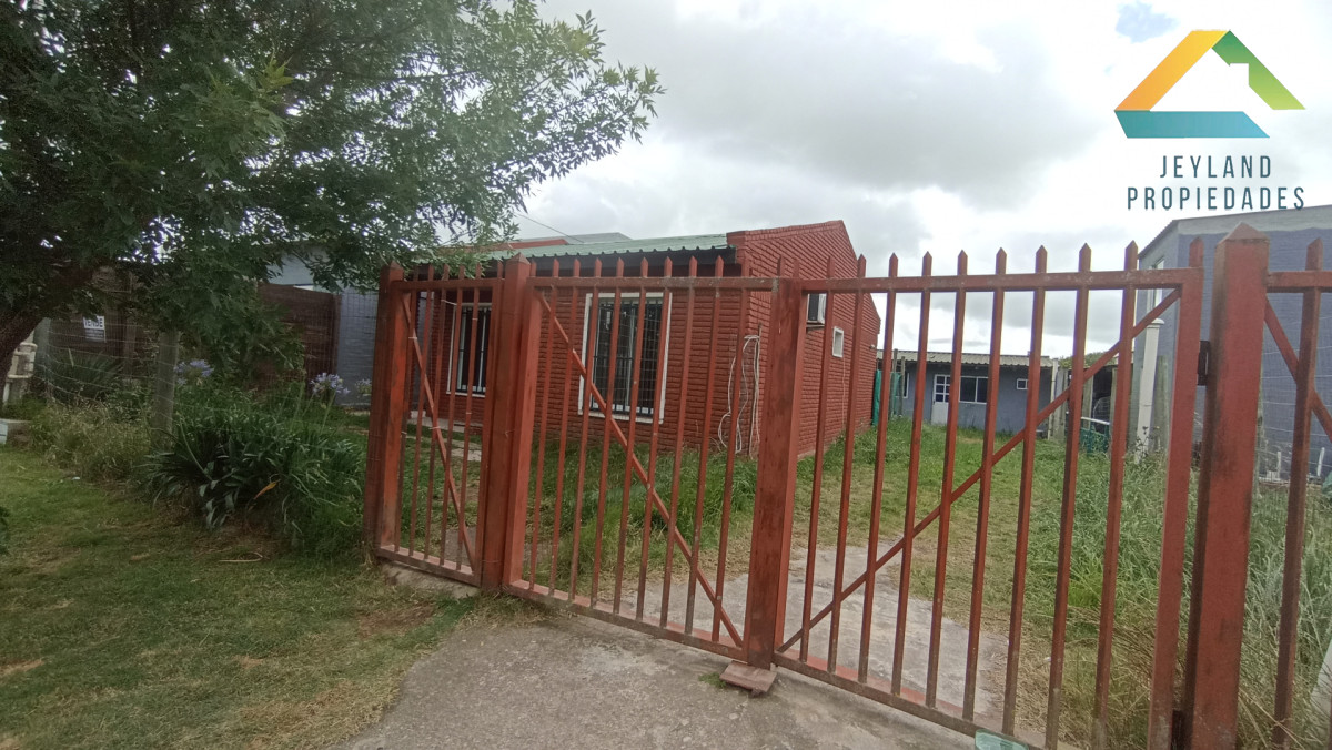 Casa ID.307 - SE VENDE CASA CON APARTAMENTO EN BARRIO MONTE HERMOSO