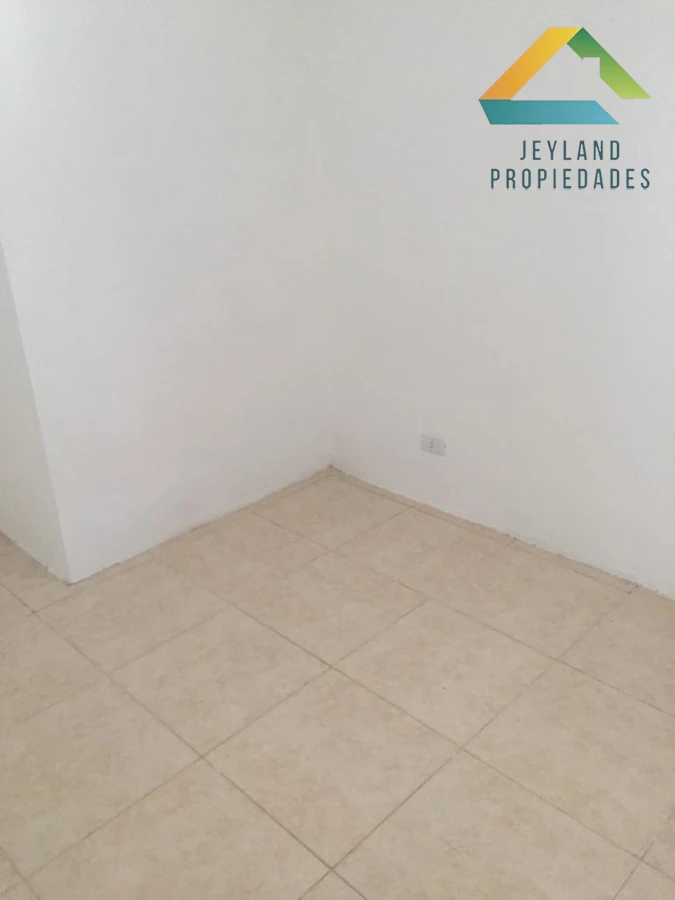 Casa ID.216 - SE VENDEN 3 PROPIEDADES EN UN MISMO PADRON