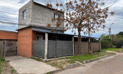 SE VENDE CASA CON DOS APARTAMENTOS EN MALDONADO NUEVO