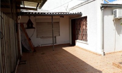 SE VENDE OPORTUNIDAD APTOS Y LOCALES 25 DE MAYO CENTRO MALDONADO