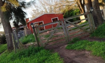 SE VENDE CASA Y APARTAMENTO EN EL TESORO LA BARRA