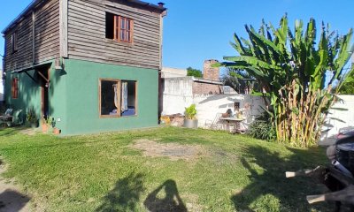 SE VENDE CASA 2 DORMITORIOS BARRIO HIPODROMO
