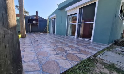 SE VENDE CASA EN PIRIAPOLIS