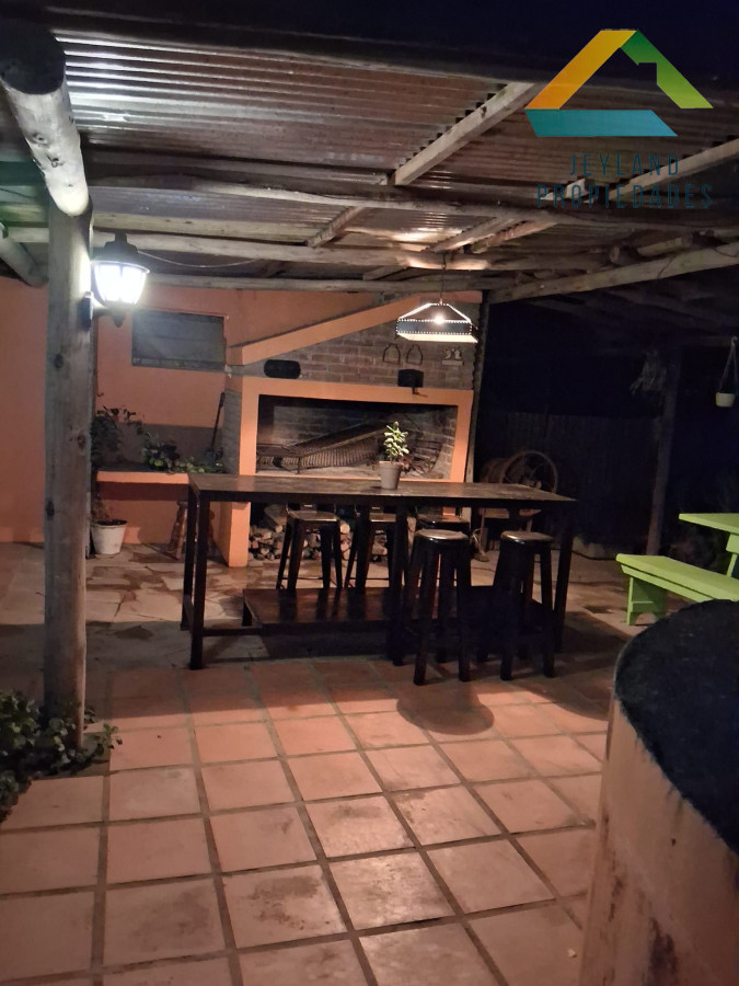 Chacra ID.133 - SE VENDE CHACRA DE 11 HECTAREAS CON CASA 